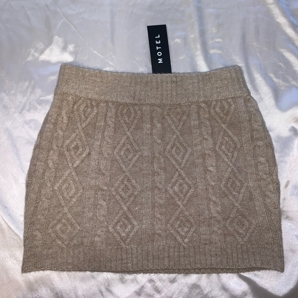 Set - Picture 7 of 8